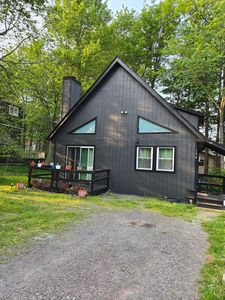 1175 Tree Top Dr, Tobyhanna, PA, 18466