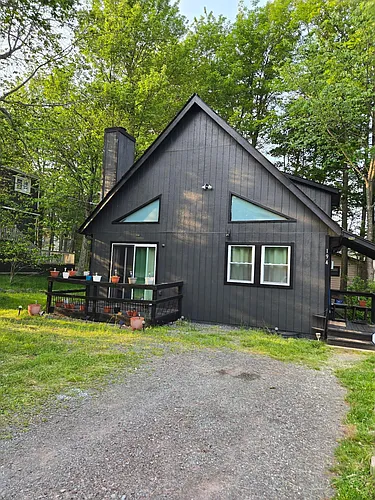 1175 Tree Top Dr Photo 1