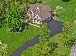 12755 Sleigh Trl, Milford, MI