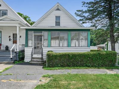 430 8th Avenue, Troy, NY, 12182