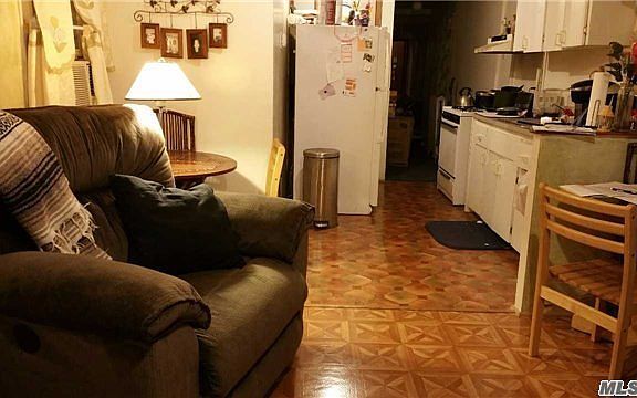 4th image of 11434 166th St