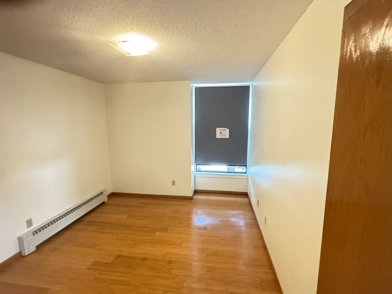 2 bed, 1.5 bath, 960 sqft, $1,750 — Photo 2