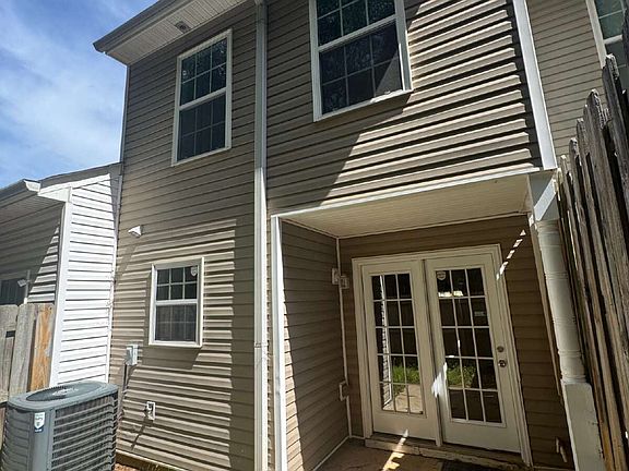 2nd image of 6343 Wellington Walk Way