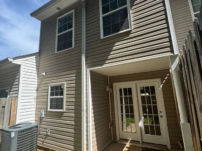 6343 Wellington Walk Way — Photo 2