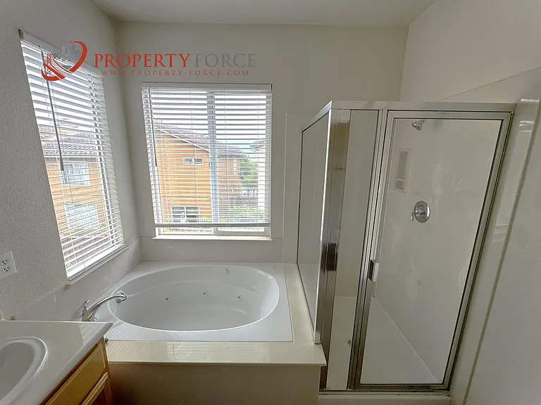 31 Cymbidium Cir — Photo 16