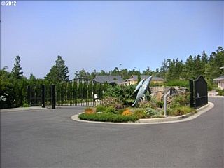 2nd image of 6 Fawn View Ln