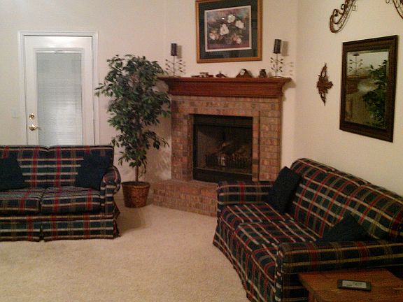 3rd image of 10224 Aberdeen Dr