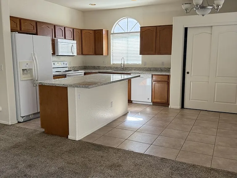 4192 S Soboba St — Photo 8