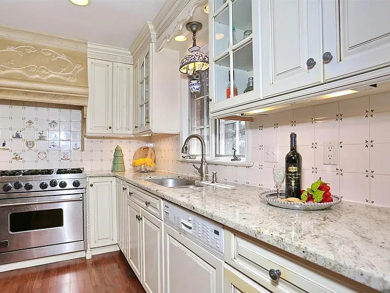 328 W Ridgewood Ave — Photo 12