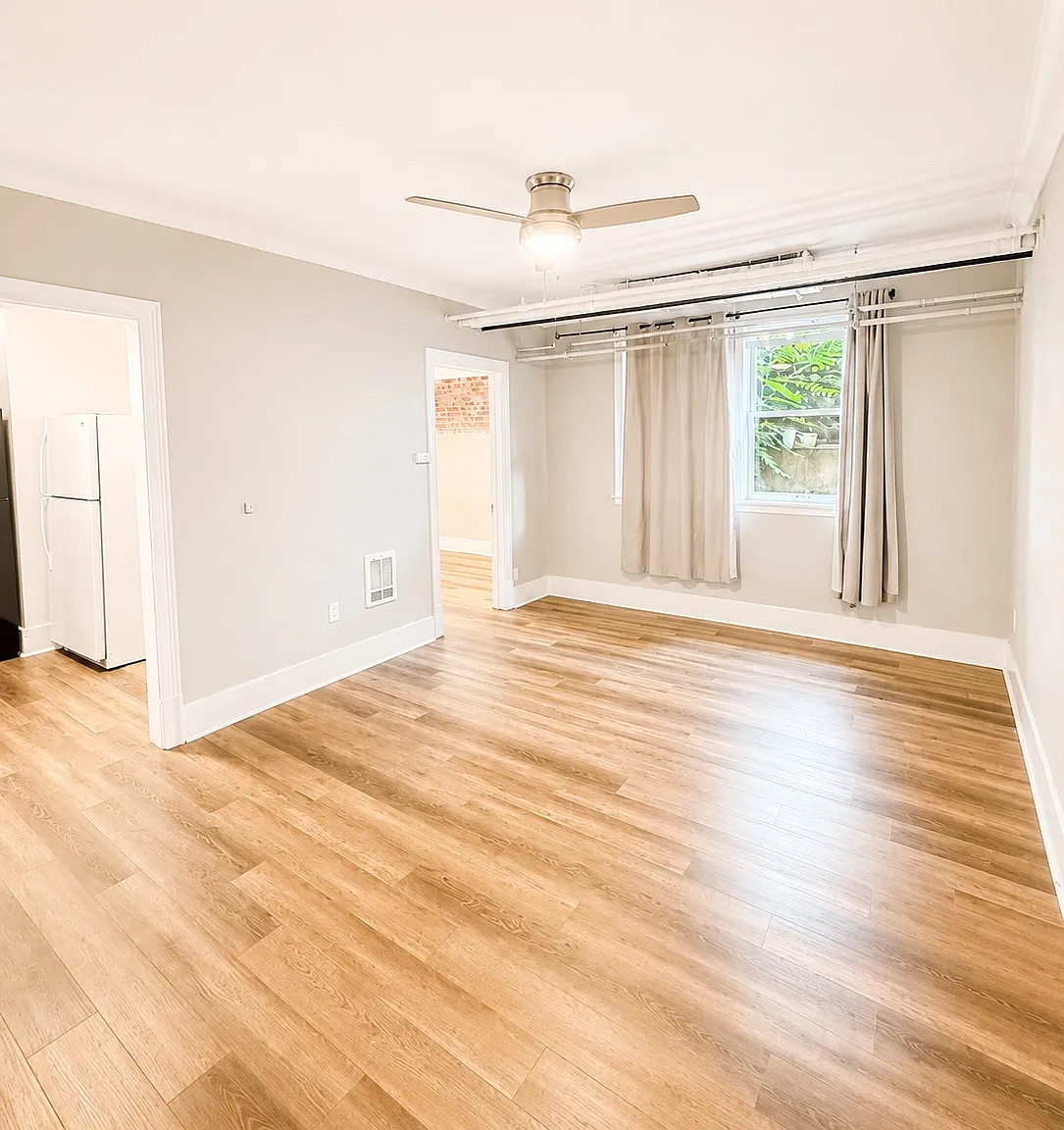 1 bed, 560 sqft, $985 — Photo 4