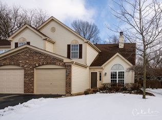 854 E Princeton Cir #854, Island Lake, IL 60042