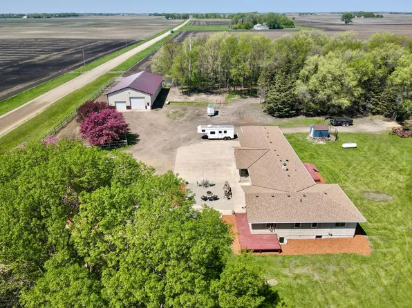 1580 165th Ave SW, Blomkest, MN 56216