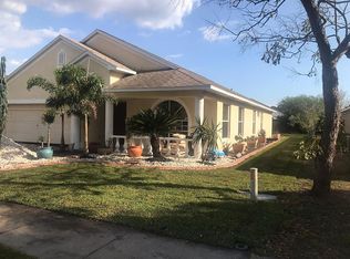 1420 Lake Shore Ranch Dr, Seffner, FL 33584