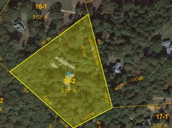 28 Huntington Way, Chilmark, MA 02535