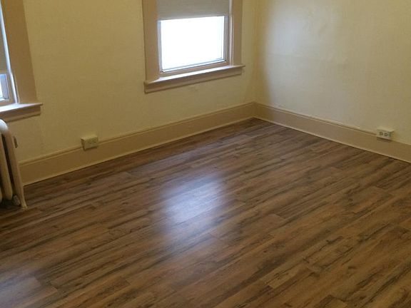 5th image of 121 Dewitt St Floor 3