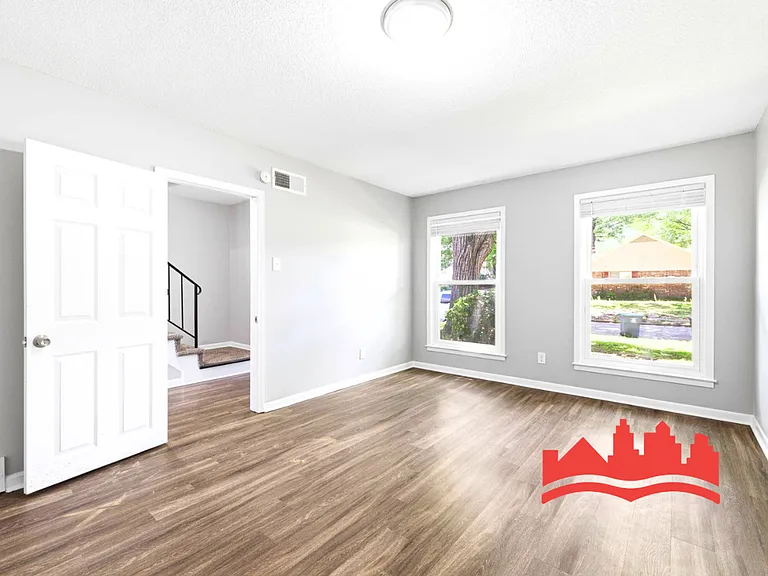 3281 Foxgate Dr — Photo 10