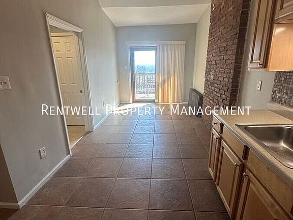 4th image of 2 University Ave APT 1