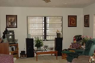 3rd image of 377 Bahia Ky