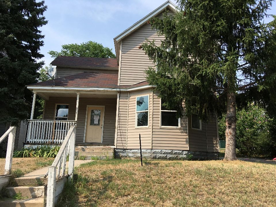 1st image of 617 Franklin St SE