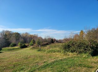 7302 Hall Rd, Greenbrier, TN 37073