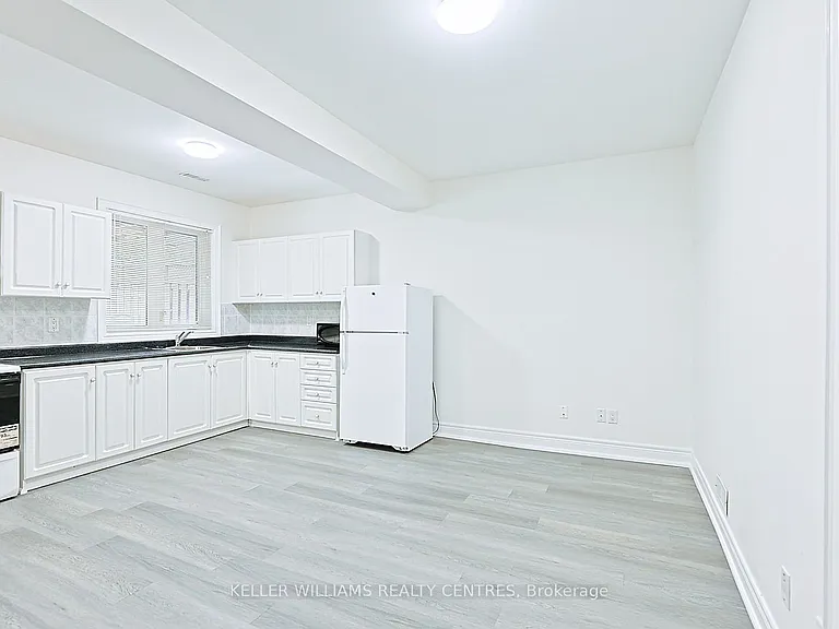 61 Fairchild Ave #BASEMENT — Photo 3