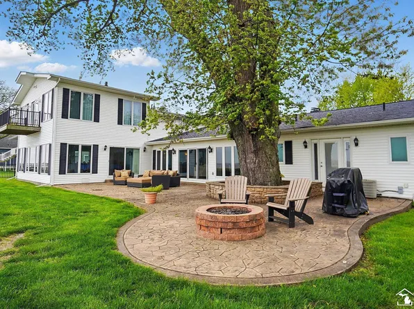 13542 Venetian Dr, Monroe, MI 48161