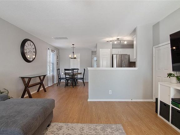 4th image of 640 Gabriel Mills Dr