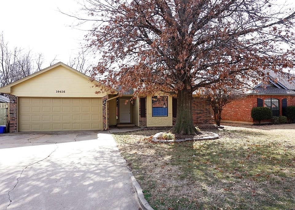 1st image of 10416 NW 42nd St