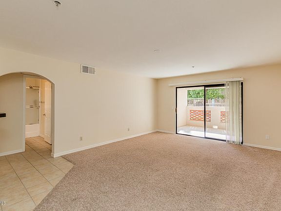5th image of 5104 N 32nd St Unit 112