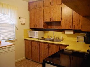 117 Bonnie Brae Ave, Newcastle, WY 82701