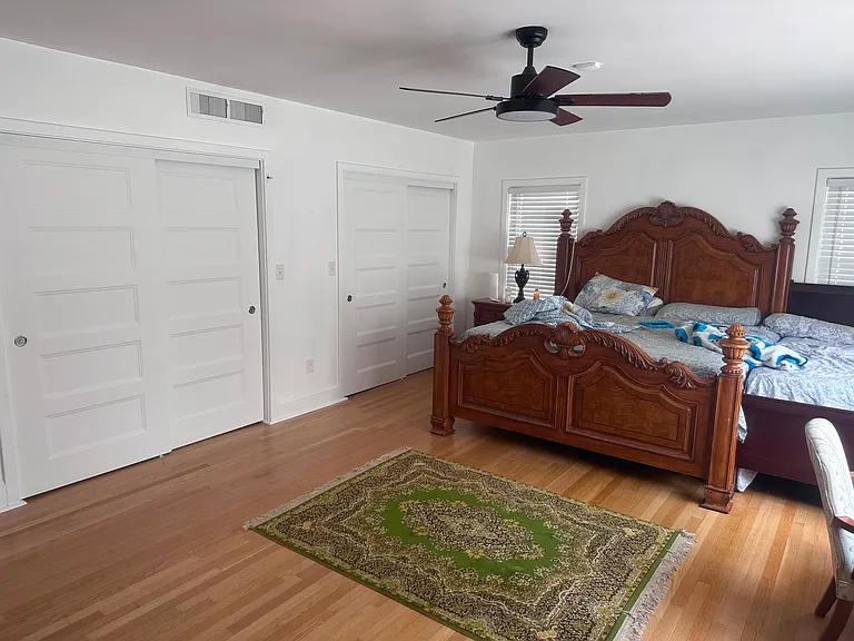 300 Edgedale Dr — Photo 21