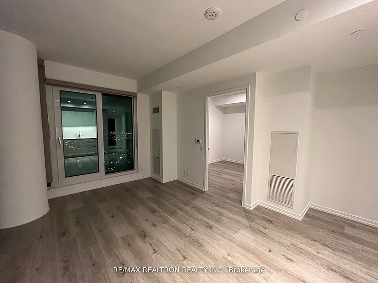 1000 Portage Pkwy #5005 — Photo 21