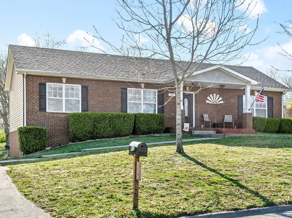535 Morrison Dr, Clarksville, TN 37042