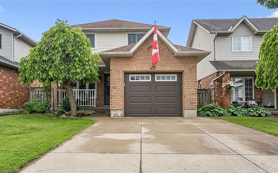 1st image of 817 Acadia Dr