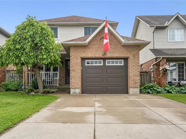 817 Acadia Dr, Hamilton, ON L8W 3V5