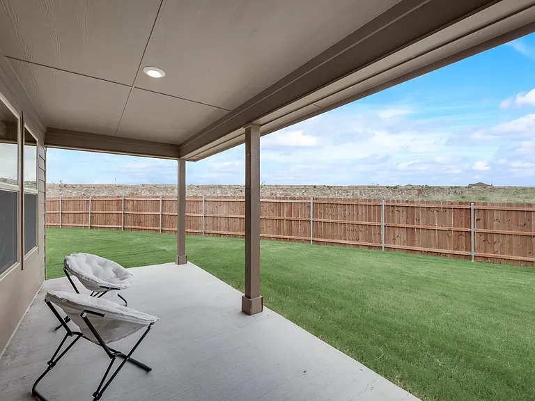 16545 Springs Rd — Photo 18