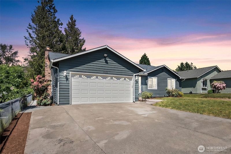 2nd image of 19750 SE 263rd Place