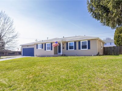 7 Arcadia Pkwy, Rochester, NY, 14612