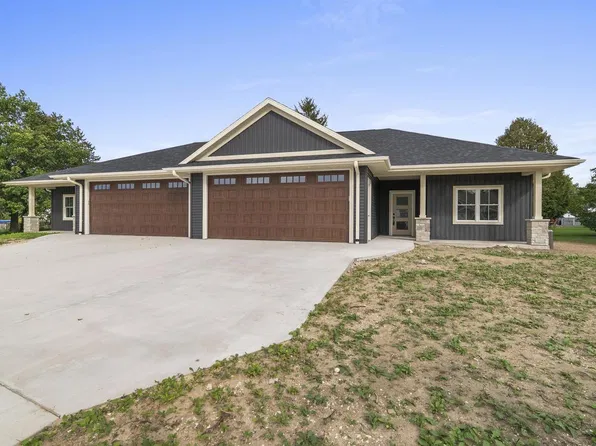 1915 Paul ROAD #1917, Manitowoc, WI 54220