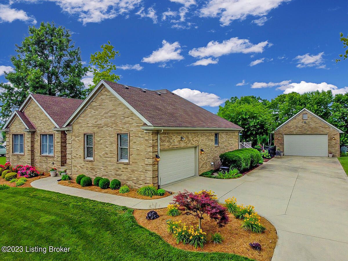 5101 Fox Run Rd, Buckner, KY 40010 Zillow