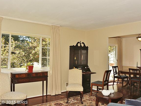 5th image of 6713 Stoneybrooke Ln