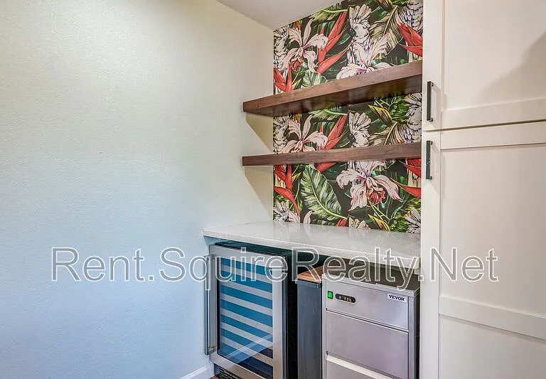 52 Alahele Pl #UPSTAIRS — Photo 10