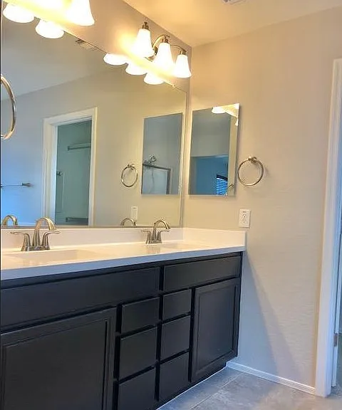 157 N Sandal — Photo 15