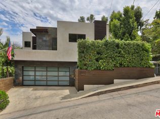 8532 Ridpath Dr, Los Angeles, CA 90046