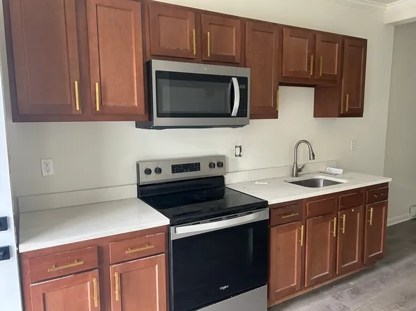 281X Winchester St, Baltimore, MD 21216