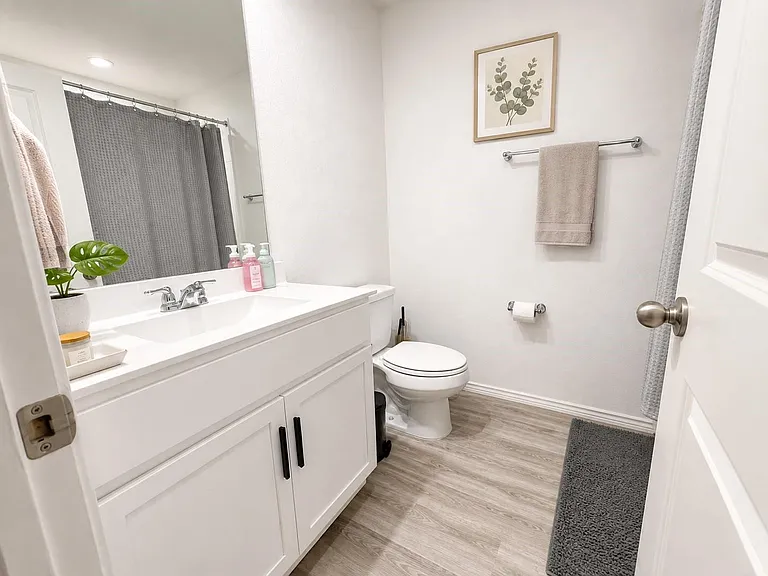 4243 Brinkworth Dr — Photo 13