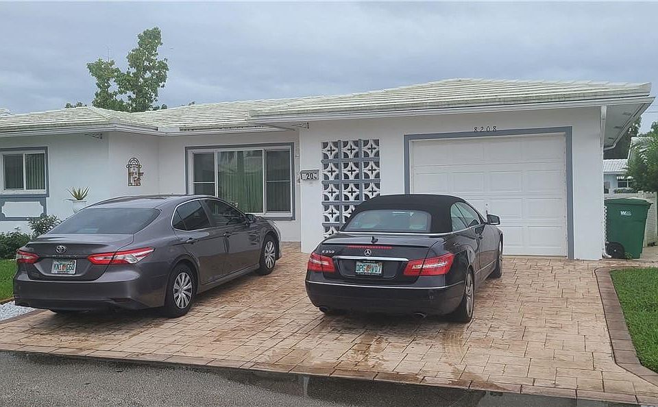 1st image of 8208 NW 57th Place