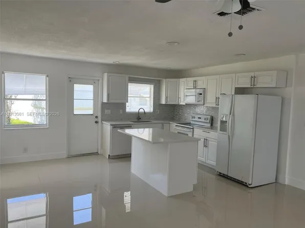 145 NW 41st Ct, Pompano Beach, FL 33064
