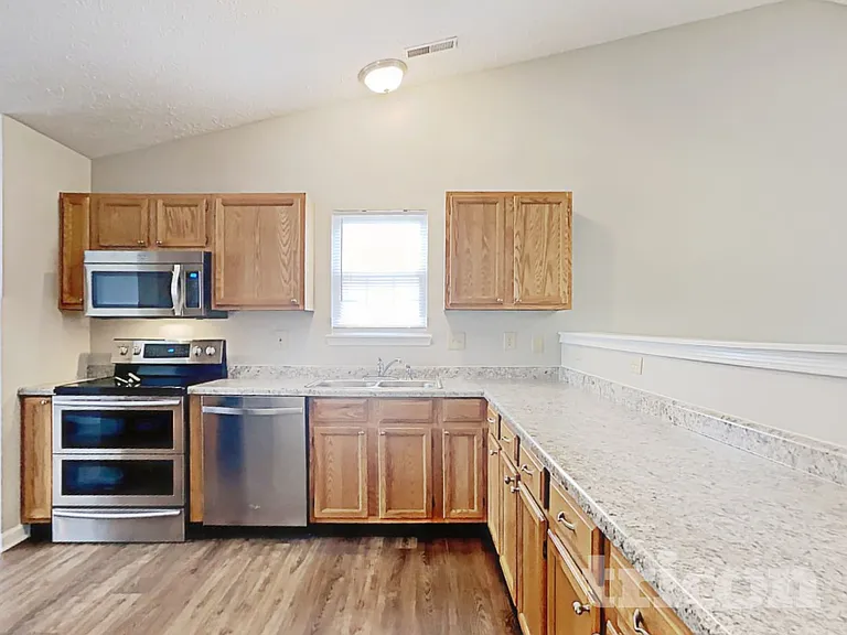 5531 Orth Ct — Photo 4