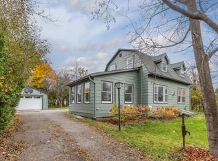 486 Falls Rd, Shelburne, VT 05482